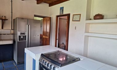 ACOGEDORA CASA DE CAMPO ANTES US$ 480,000 AHORA en US$ 420,000