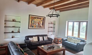 ACOGEDORA CASA DE CAMPO ANTES US$ 480,000 AHORA en US$ 420,000
