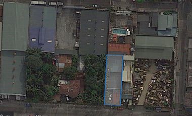 Industrial/Commercial property Lot for Sale with old house in Caloocan City