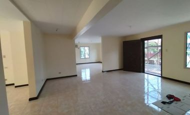House for rent in Cebu City, Gated in Banilad close to I.t Park