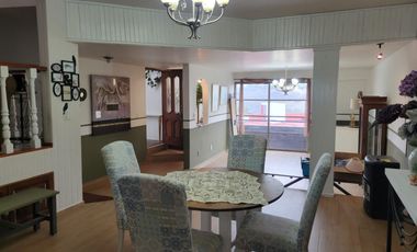 CASA EN VENTA EN LOMAS DE BELLAVISTA