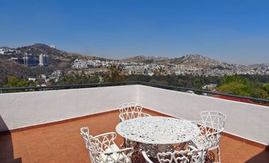 CASA EN VENTA EN LOMAS DE BELLAVISTA