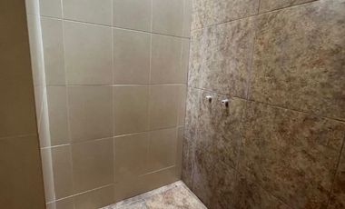 CASA EN RENTA EN CUMBRES DEL CAMPESTRE, 4 Recamaras con Baño, Alberca y Salón de Eventos