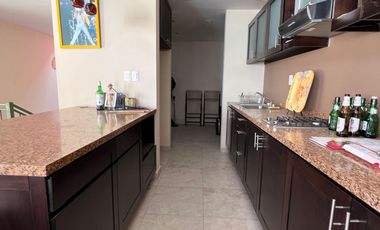 CASA EN RENTA EN CUMBRES DEL CAMPESTRE, 4 Recamaras con Baño, Alberca y Salón de Eventos