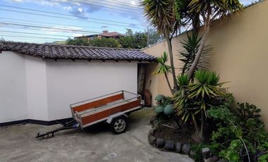 Venta de casa Sector Valle de los Chillos Urbanización La Armenia II