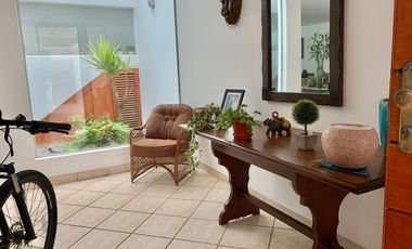 AMPLIA CASA CON PISCINA CERCA AL MAR 🏡💚