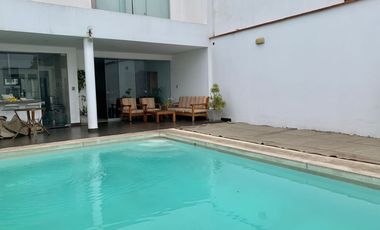AMPLIA CASA CON PISCINA CERCA AL MAR 🏡💚