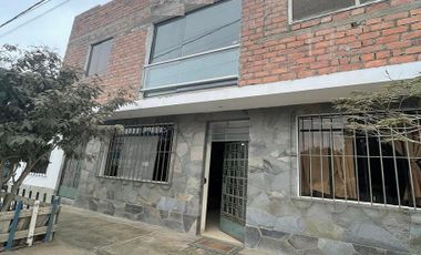 Se Vende Casa De 2 Piso En San Vicente De Cañete