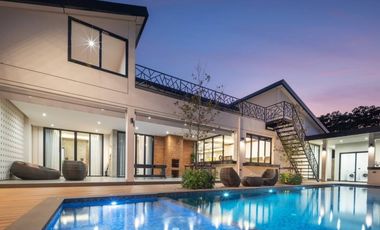 Luxury Pool Villa Modern tropical style Pa Daet Subdistrict. Chiang Mai  New style house, vacation home