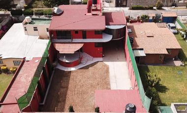 Residencia 2 Pisos, 4 Recámaras, 2.5 Baños, Amplio Jardín Trasero, Ojo de Agua, Edo. Mex.