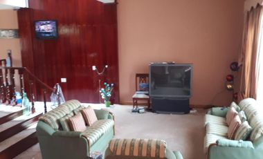 Residencia 2 Pisos, 4 Recámaras, 2.5 Baños, Amplio Jardín Trasero, Ojo de Agua, Edo. Mex.