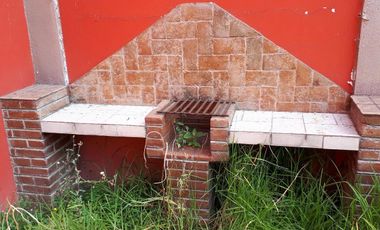 Residencia 2 Pisos, 4 Recámaras, 2.5 Baños, Amplio Jardín Trasero, Ojo de Agua, Edo. Mex.