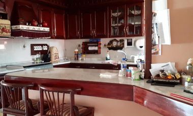 Residencia 2 Pisos, 4 Recámaras, 2.5 Baños, Amplio Jardín Trasero, Ojo de Agua, Edo. Mex.