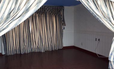 Residencia 2 Pisos, 4 Recámaras, 2.5 Baños, Amplio Jardín Trasero, Ojo de Agua, Edo. Mex.