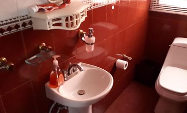 Residencia 2 Pisos, 4 Recámaras, 2.5 Baños, Amplio Jardín Trasero, Ojo de Agua, Edo. Mex.