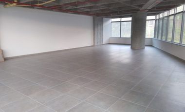 PR21296 Oficina o consultorio en arriendo en el sector Loma de San Julian