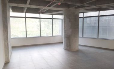 PR21296 Oficina o consultorio en arriendo en el sector Loma de San Julian