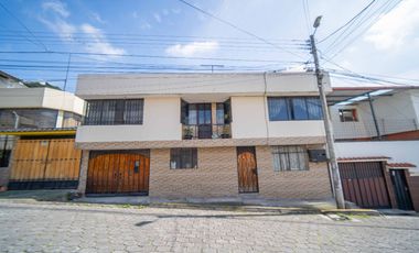 Casa venta Martha Bucaran 264,54m2 sur Quito