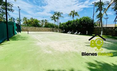 Departamento con playa de 4 recámaras en Acapulco