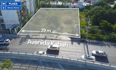 Terreno en renta Av. Kabáh de Cancún junto a Plaza Canaima: Ubicación estratégica para tu negocio