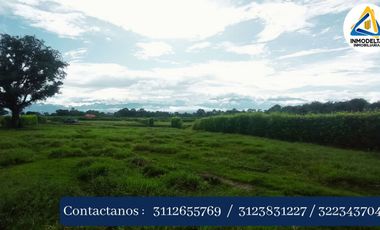 SE VENDE LOTE  VEREDA MONTEBELLO