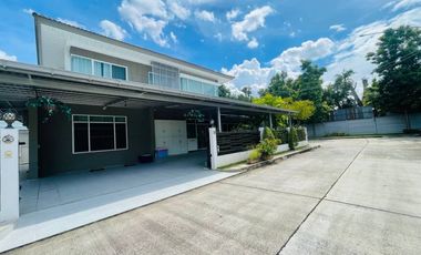 House for sale  Modern Lanna style in a quality project of Chiang Mai, surrounded by nature.  San Phi Suea Zone, Mueang Chiang Mai District, Ring Road