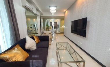 For Sale: 3 Bedroom 3BR Condominium Unit  in BGC, Taguig City at Central Park West