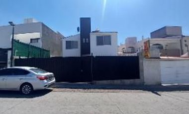 Casa en venta en Milenio Querétaro con Alberca