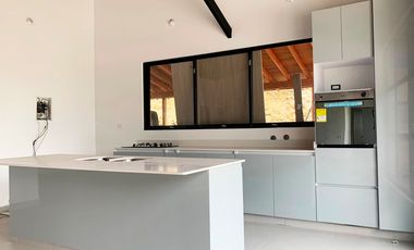 PR16546 Arriendo de casa en el sector Mina