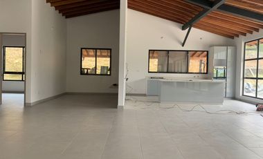 PR16546 Arriendo de casa en el sector Mina