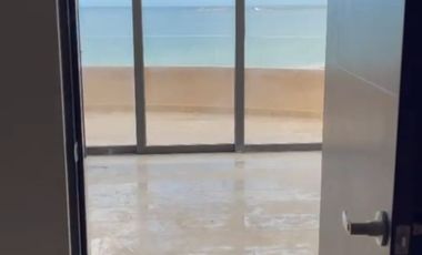 Departamento (Penthouse) en Venta Frente a Playa de Telchac con Vista Espectacular