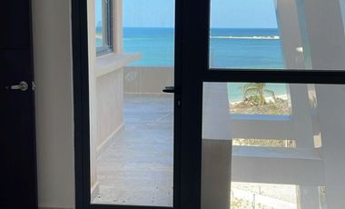 Departamento (Penthouse) en Venta Frente a Playa de Telchac con Vista Espectacular