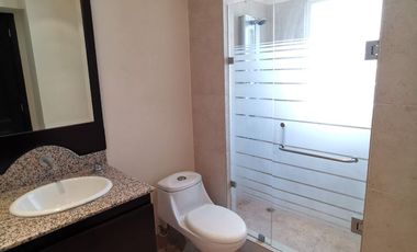 Penthouse en Palmetto 32, Bosque Real.