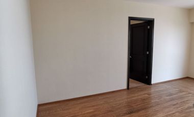 Penthouse en Palmetto 32, Bosque Real.