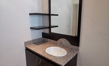 Penthouse en Palmetto 32, Bosque Real.