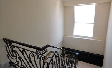 Penthouse en Palmetto 32, Bosque Real.