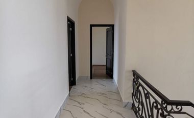 Penthouse en Palmetto 32, Bosque Real.