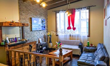 Leon Propiedades vende casa en villa, Curacaví centro.