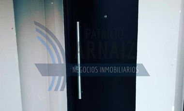 Se vende mono ambiente céntrico en Saladillo.