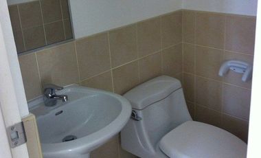 Condo along Chino Roces Paseo de roces 2 bedroom penthouse unit near salcedo legazpi village amorsolo