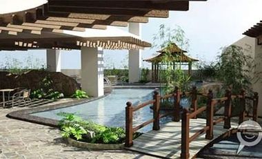 Condo along Chino Roces Paseo de roces 2 bedroom penthouse unit near salcedo legazpi village amorsolo