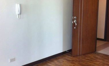 Condo along Chino Roces Paseo de roces 2 bedroom penthouse unit near salcedo legazpi village amorsolo