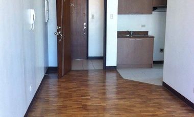 Condo along Chino Roces Paseo de roces 2 bedroom penthouse unit near salcedo legazpi village amorsolo
