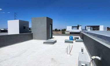 Casa en venta dentro de coto en Parques Vallarta Zapopan