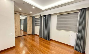 GOOD BUY! Penthouse Unit Condo for Sale in Makati at Brio Tower RUSH SALE!