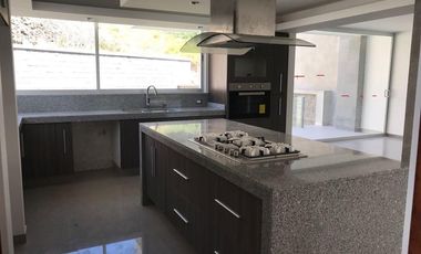 Casa en Renta o Venta, Bosque Esmeralda, Atizapan de Zaragoza, Jardin