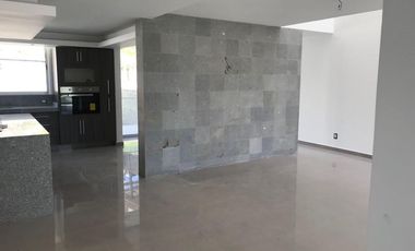 Casa en Renta o Venta, Bosque Esmeralda, Atizapan de Zaragoza, Jardin