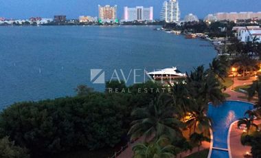 Departamento amueblado en renta en Isla Dorada en Zona Hotelera Cancún, Quintana Roo.