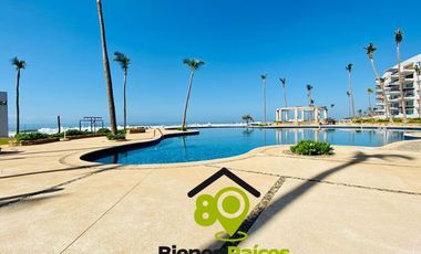 Departamento en venta de 5 recámaras en playa con cancha de tenis y pádel