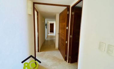 Departamento en venta de 5 recámaras en playa con cancha de tenis y pádel